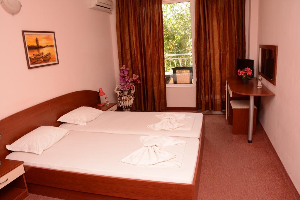 Guesthouse Kirov Rawda Exterior foto