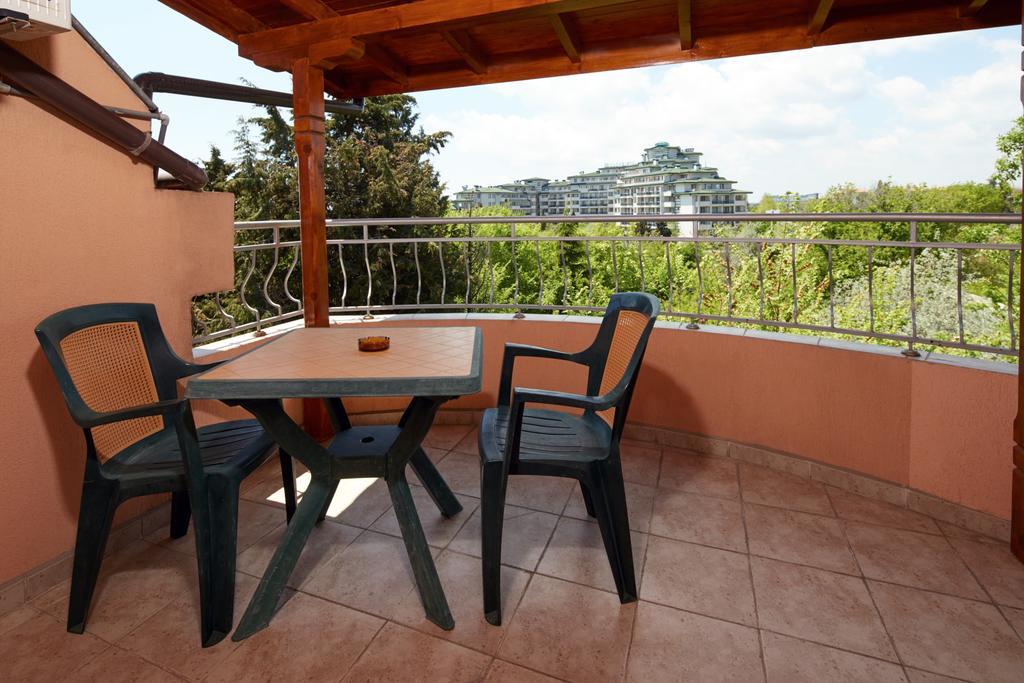 Guesthouse Kirov Rawda Exterior foto